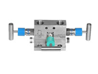 Duplex Steel Three Valve Manifold Direct Mount T Type